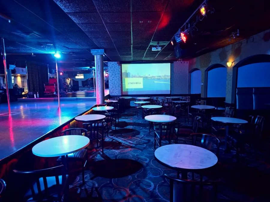 Leopards Lounge VIP booth